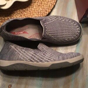 Women’s grey relaxed fit loafers